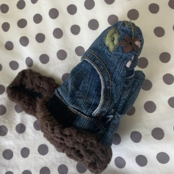 Kids' Jean Mittens With Embroidery - Picture 2 of 5